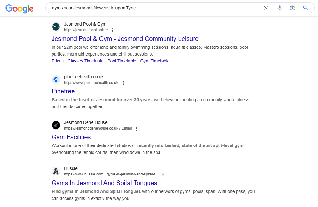 An example of SEO for a gym in action with gyms showing up for local searches.
